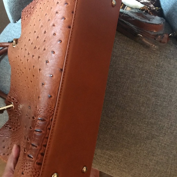 Faux Python Leather Handbag. Brand new! This can be worn casual or dressy! - Picture 7 of 10